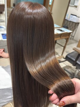 サロン ド ソーホー 蕨(Salon de SOHO) ◎オリーブベージュ◎【中川 史菜】