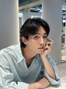 マインバイアフロートギンザ(MYNE by AFLOAT GINZA) カットのみでも綺麗に流れるかきあげセンターパート