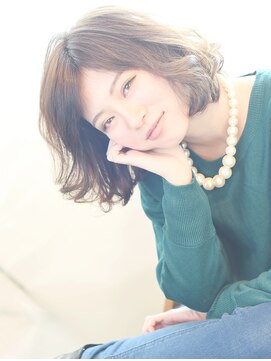 ヘアーサロン ラフリジー(Loufreasy) 流し前髪×ニュアンスカール1♪