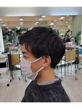 クオーター(QUARTER) ツーブロック爽やかアップバング