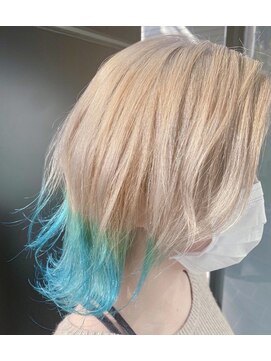 ウィーブス セタガヤ(weaves -SETAGAYA-) 外ハネボブ×ホワイトブロンド×ターコイズ【weaves-SETAGAYA-】