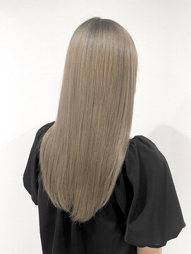 イト(ito.) シルバーベージュロング