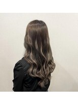 レヴェリー(REVERIE)&nbsp;チラ見えハイライト