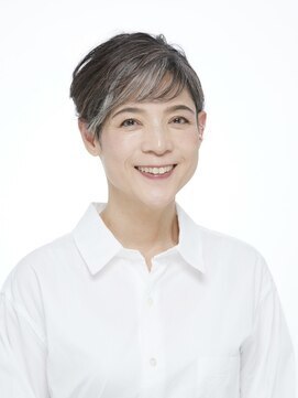 ステラ 木田余店 (stella) 50代・60代の方に◎モダンショートヘア