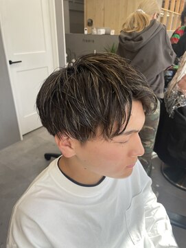 フリーラ 横浜(freera) メンズハイライト