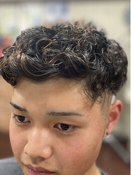 アップ(UP)の写真/【須磨海浜公園駅】"男前"を創るバーバーメニューで清潔感もUP！熟練の技術にリピーター多数★