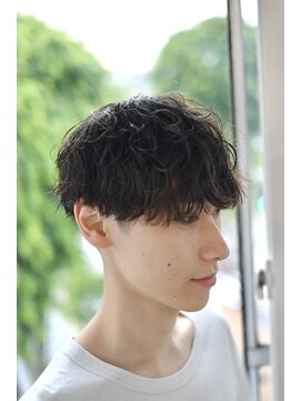 メル(mell) メンズ全員がかっこよくなれる！波巻きパーマ × 王道マッシュ