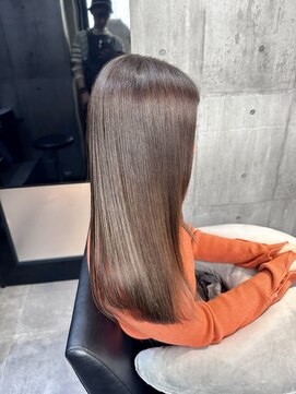 ピリオド 赤坂(Period.) 白髪があっても、赤みが強くても叶う！透明感のある寒色ブラウン