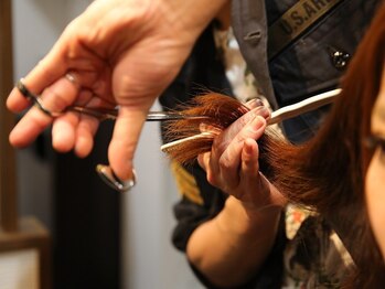 マークス(Hair Design MarkS)の写真/丁寧なカウンセリングと高い技術力で、あなたの魅力を最大限に引き出します♪自宅での扱いやすさ◎