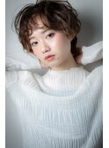 イヤリングカラー抜け感フェザーショートマッシュv川口20代30代