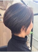 エレガントな丸み　くびれショート