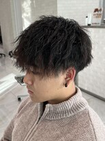 ヘアーアンドメイク ニューヨークニューヨーク 姫路店(Hair&Make NYNY) 縦落ちツイストパーマ メンズカット