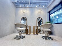 ペロ(pelo.)の雰囲気（セット面の写真）