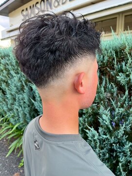 ヴェルデ(VERDE) スキンフェード