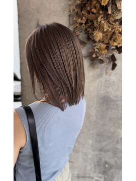 ラニ(Lani) ☆レディース× さら艶ベージュミディ