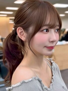 クイーン バイ ノイズ 西院(QUEEN by noism) 大人可愛い20代30代40代小顔ウルフレイヤー丸みセミロング