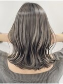 デザインカラーレイヤーカットウェットヘアオリーブベージュ白髪