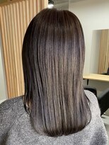 レラート デザイン コスタ 浦和(Relato DESIGN COSTA) ワンホンレイヤー×グレージュ