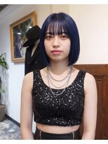 グッドフェローズ キタホリエ(GoodFellas kitahorie) 透明感ネイビーブルーの切りっぱなしボブスタイルレイヤー艶感