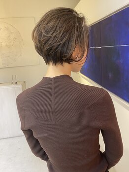 【カット＋イルミナカラー＋TOKIOTr￥16500】自慢のショートで首元すっきり。銀座大人女性の高支持多数◎