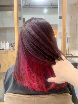 ワンダーヘアーグルーミング(WANDER Hair grooming) 赤インナーカラー【WANDER 三軒茶屋】