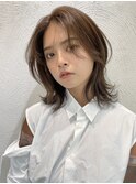 ヘーゼルベージュ×大人くびれミディ