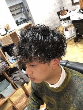 ザ ハレ 問屋町店(THE HALE'S) 波巻きパーマ