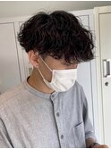 刈り上げマッシュ　波巻きパーマ