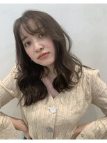 バズ(BUZZ)&nbsp;ブルベさんに似合う柔らかグレージュ！