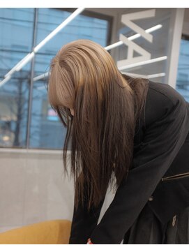 ヴァンシィー(VANCY) ブロンドベージュ&ブラウン/ルーツカラー