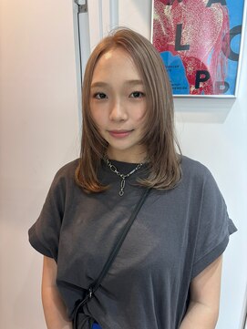 ペレ 渋谷(PELE) デザインカラー/レイヤーカット/ウェットヘア/オリーブベージュ