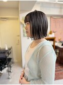 切りっぱなしボブ/外ハネボブ/ダークグレー