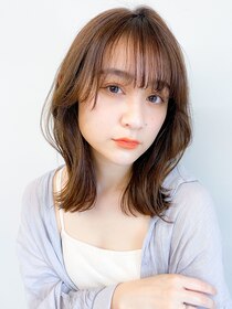 ライナス(Linus) 韓国風ミディアム★くびれ外ハネ大人透明感シースルーバング