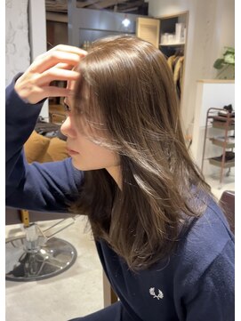 コフィー バイ メルト 吉祥寺(cofy by melt) 【中澤彩乃】レイヤーカットくびれヘアオリーブベージュ吉祥寺