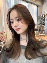 エインアンリー 明治神宮前(AIN.ANLY.)&nbsp;着物メルティカラーくびれロング似合わせカットロングレイヤー