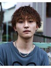 ダズルヘアーエイチ(DAZZLE hair H) 波巻きスパイラルツイストスパイラルフェザーパーマ