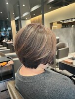 アイフィールアヴェダ 船堀店(i feel AVEDA)&nbsp;【中村】ショートボブ×ナチュラルハイライト×アッシュベージュ