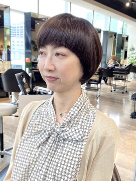 ミスエッセンス(MISS ESSENCE) カットだけでまとまり梅雨対策マッシュボブ/ミスエッセンス竹下