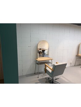 マンツーマンの施術で、ゆったりとした時間を過ごせる♪周りを気にせずゆっくりとしたサロンタイムを☆