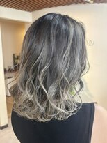 ブリッツレボルト(BLITZ R EVOLUT) 筋感バレイヤージュ!