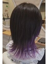 美容室 グリリ(guriri)&nbsp;ちらっと見えるパープルインナー