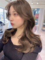 ユー(juu.)&nbsp;【juu./星ヶ丘】グレージュ/レイヤーカット