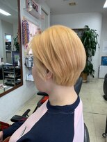 サロン ド シルク 前髪ありボブ
