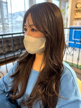 ベルメール ヘアー(Belle mer hair) 韓国風レイヤー 小顔カット シースルー 艶髪ベージュ くびれヘア