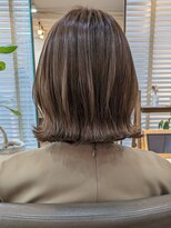 ヘアスタジオルース(HAIR STUDIO LUZ) 40代50代60代の大人ボブ/白髪ぼかしハイライト/堀江/北堀江