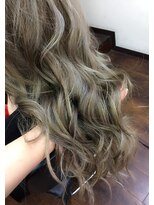 ビューティーサロンワタナベ 本店&nbsp;外国人風カラー フォギーベージュ