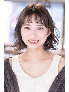 ケイト(kate) [kate] 大宮 シアーベージュ×ゆるふわミディ