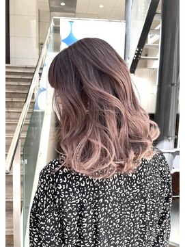 ジゼル(gisele) (小山)バレイヤージュ