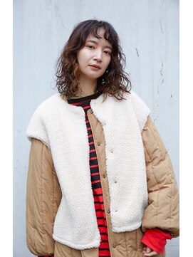 デヴェロペ(Devellope.) 【Devellope.】ミディアムウルフ パーマ