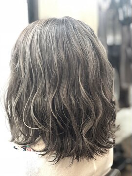 ヨファ ヘアー 芦屋店(YOFA hair) 大人かわいい小顔外ハネミディグレージュ